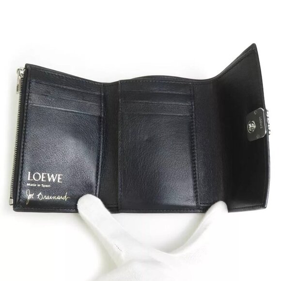Auth LOEWE Anagram Pansy Trifold Wallet Green Leather/Silvertone - Picture 14 of 15